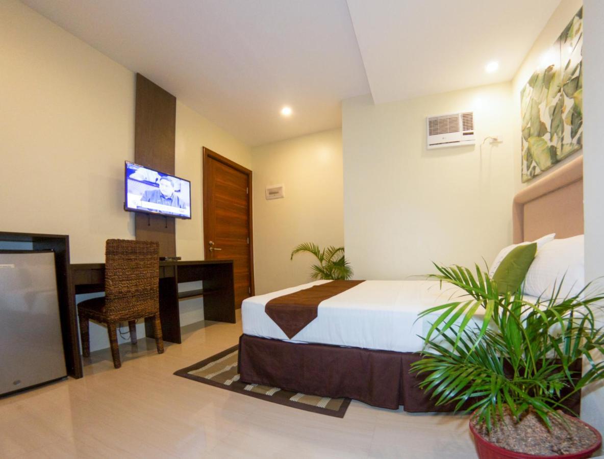 Verovino Suites Cebu Exterior foto