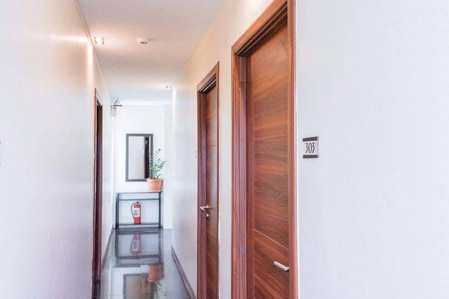 Verovino Suites Cebu Exterior foto